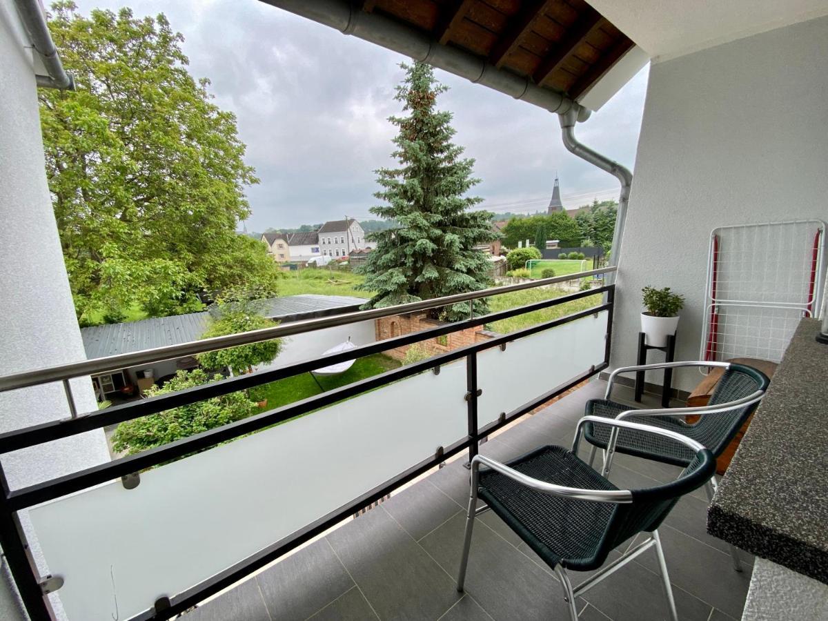 Haus Im Gruenen Villa Bornheim  Exterior photo